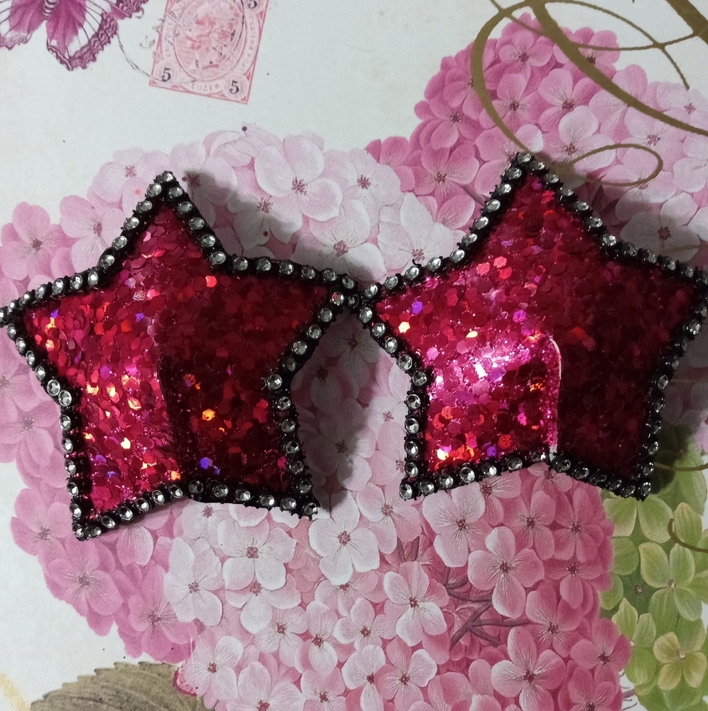 Exotic nipple pasties